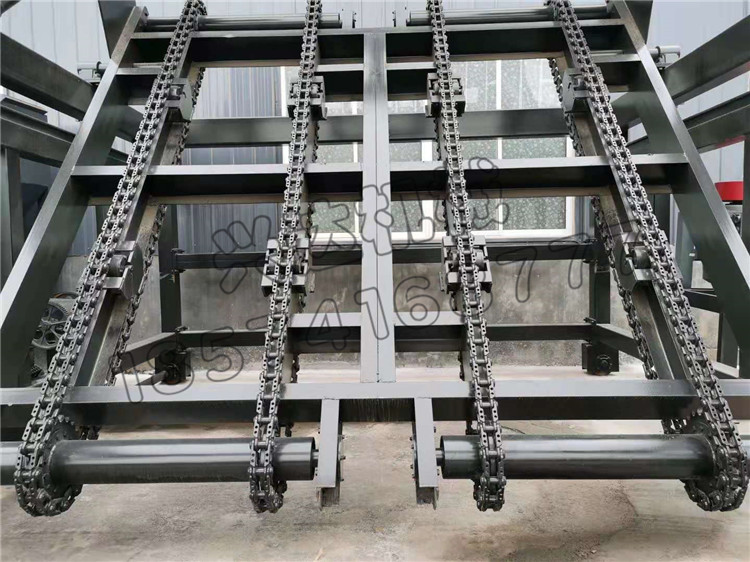 養(yǎng)殖場污泥鏈板翻拋機