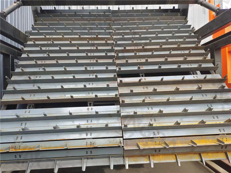 ӹţSЙC(j)朰巭C(j)