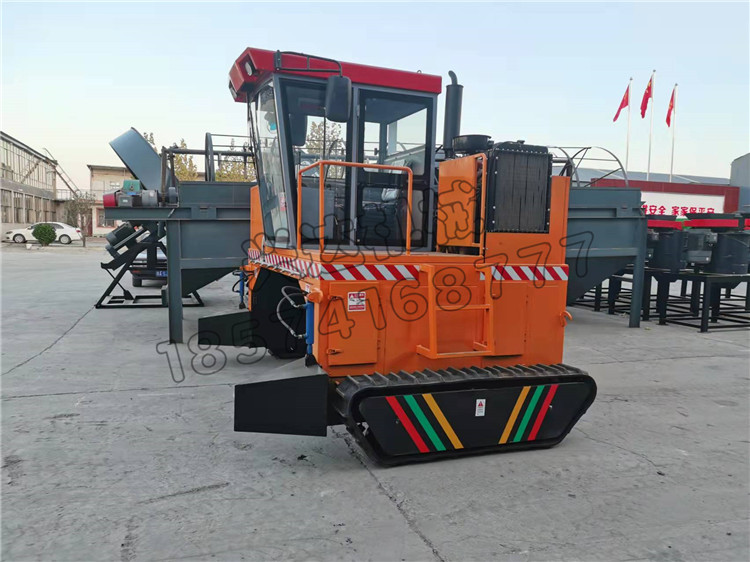 蚯蚓糞加工有機肥履帶翻拋機